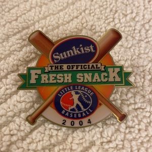 Vintage 2004 Little League Baseball Sunkist The Official Fresh Snack Pin